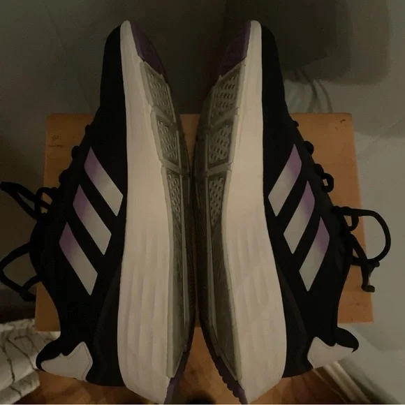 Adidas Light Motion Women’s Navy Blue/ Purple/White Sneakers Size 7 HP5675 - Picture 8 of 13